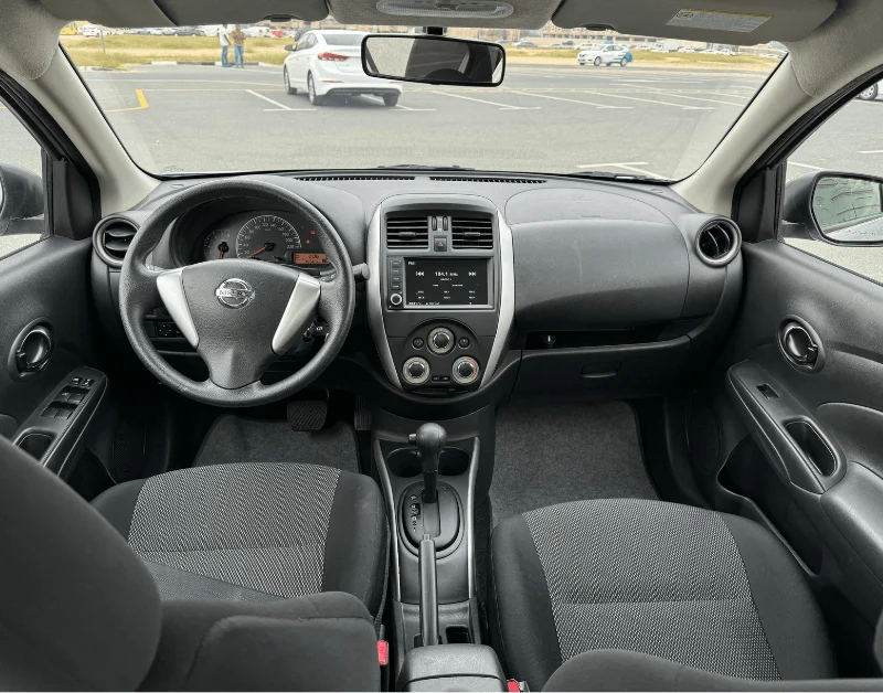 Nissan Sunny - Image 2